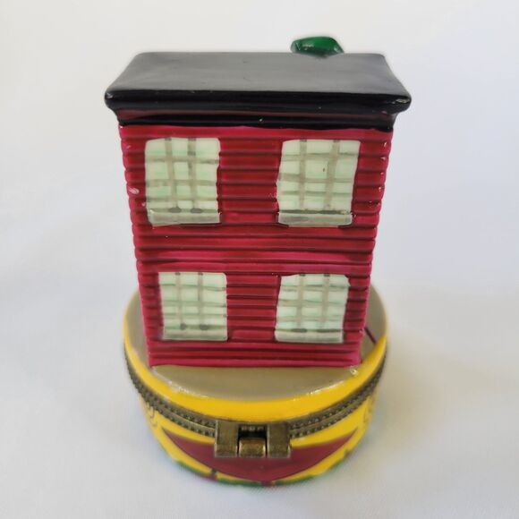 San Antonio Texas Red Green Chili Pepper Cafe Hinged Trinket Box Yellow Porcelai - Picture 2 of 14